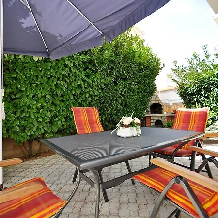 Apartments Blazenka Trogir Exterior photo